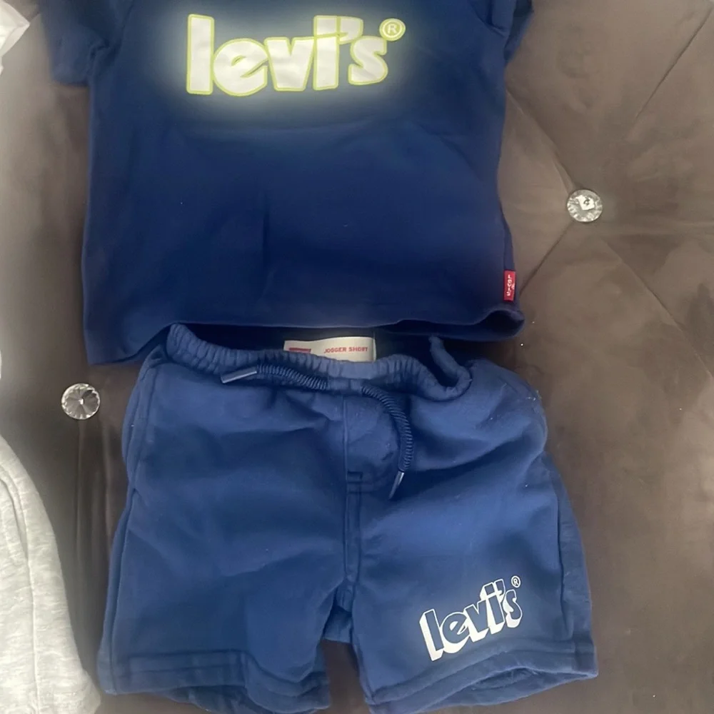 Two Levi sets size 6 months - Picture 2 of 2